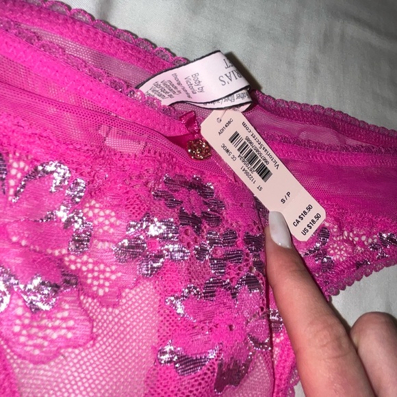 Lot de 3 culottes Victoria’s Secret NEUVES avec étiquettes - Picture 2 of 7